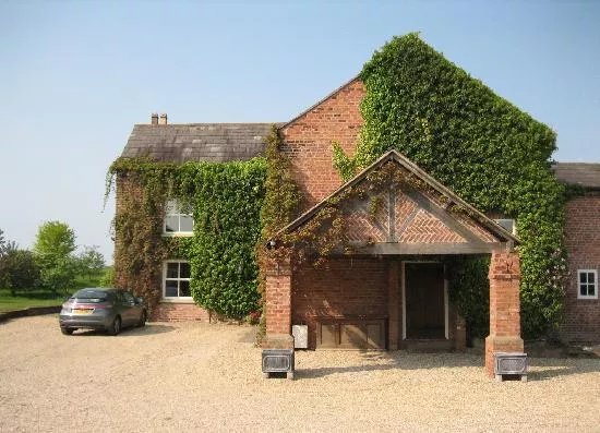 Court Farm Country House B&B