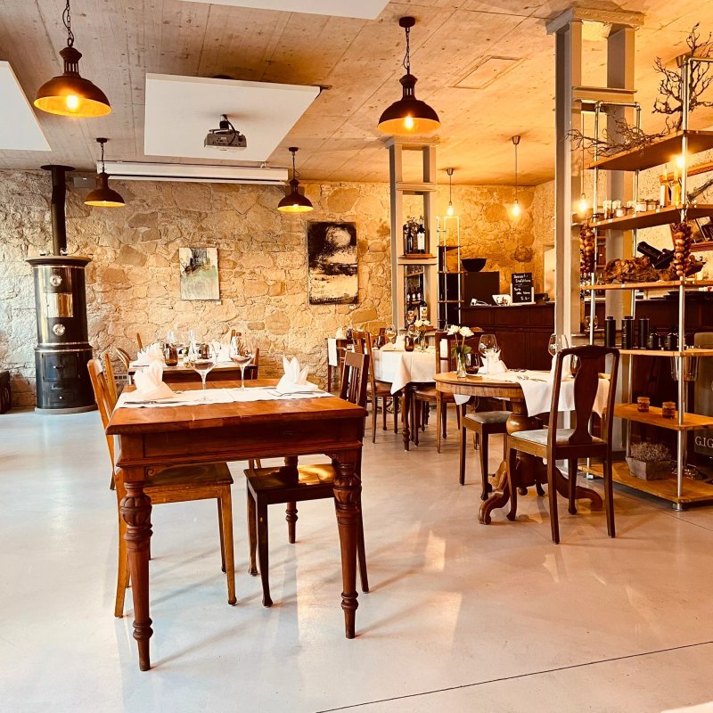 Luca Ristorante & Bottega