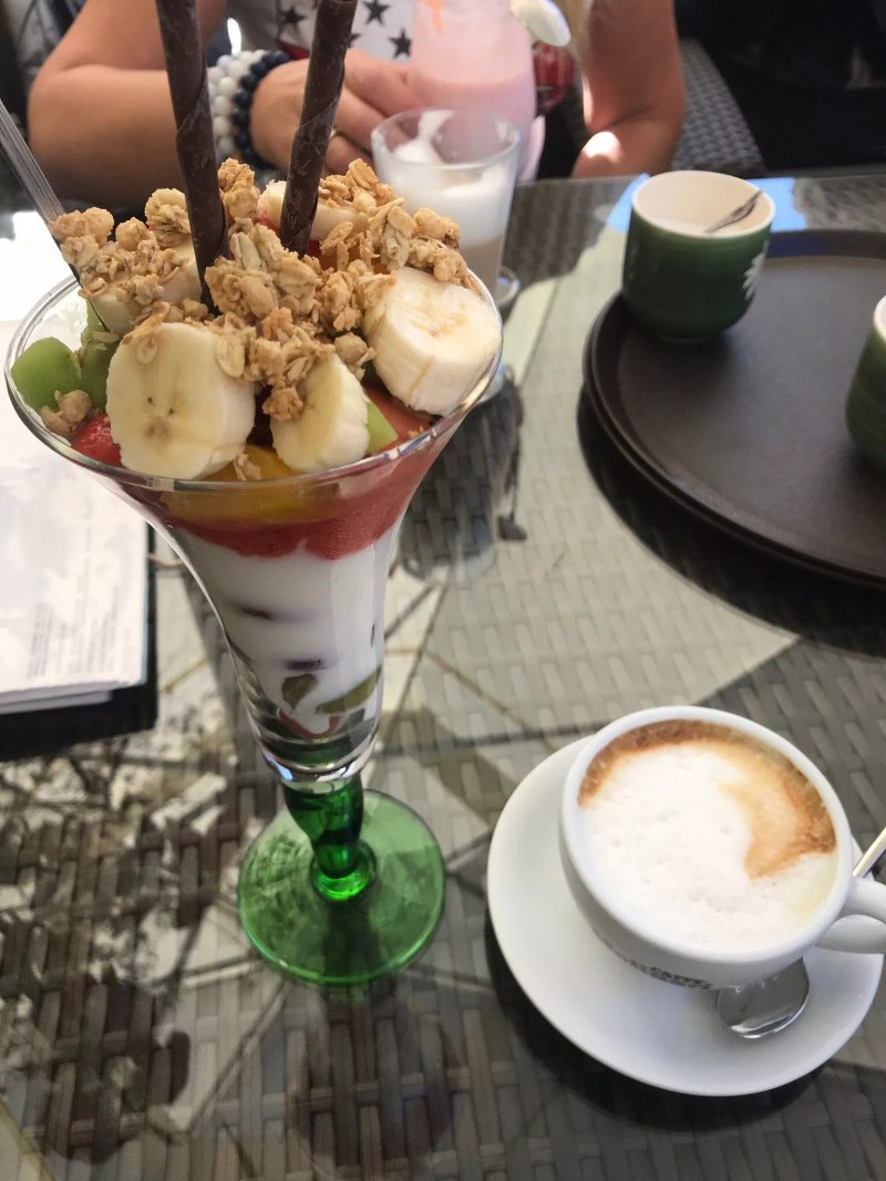 Willisch Cafe