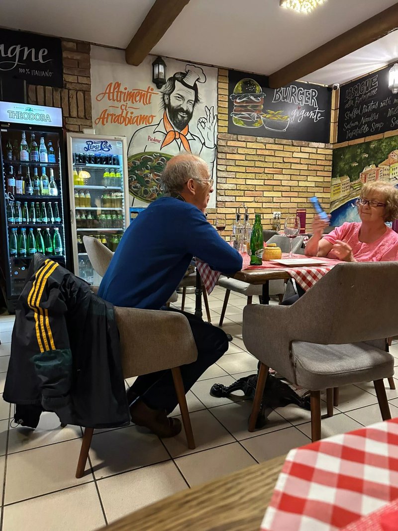 Trattoria Dolce Vita Olasz Etterem es Pizzeria.