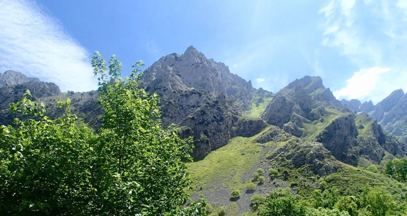 Casa Cuevas