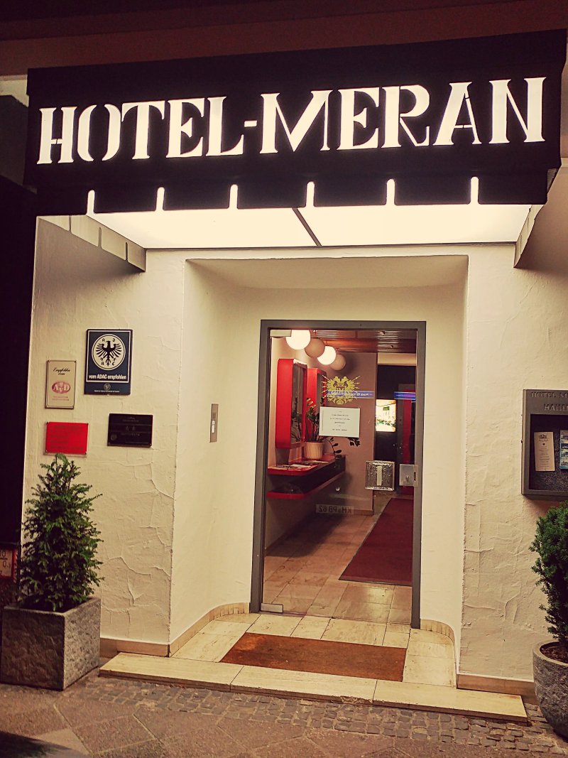 Hotel Meran Hallenbad & Sauna