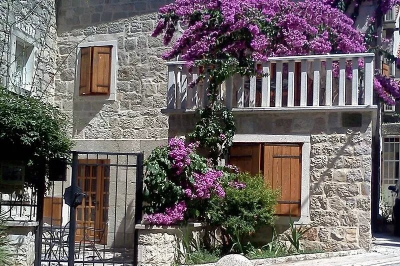 Authentic Stone Villa In The Heart Of Split, Next To Diocletian's Palace