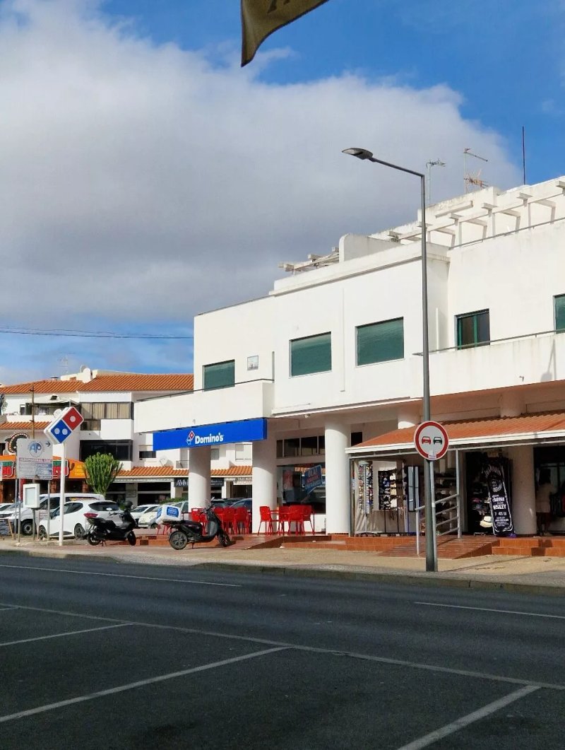 Domino's Pizza -albufeira