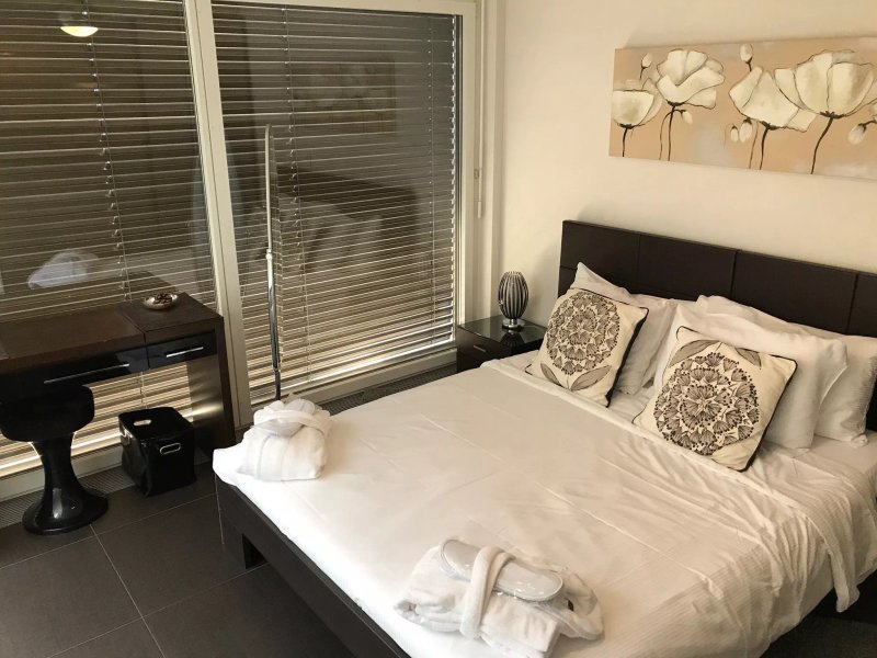 Montreux Lake View Apartments City Centre