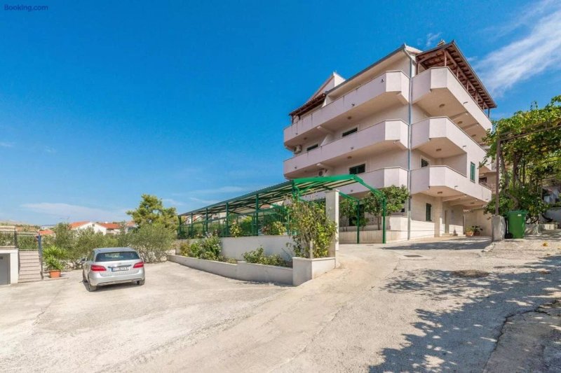 Apartments Ivana-Mira 1809