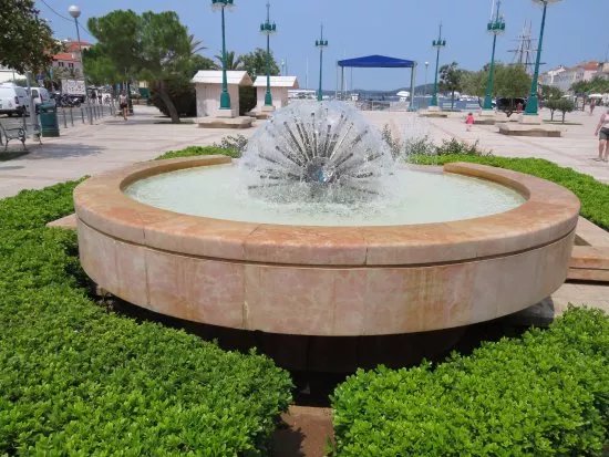 Trg Republike Fountain