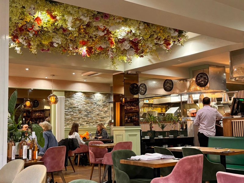 Mila Restaurant, Bar & Grill Loughton