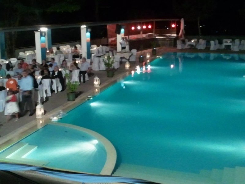 Apolis Club