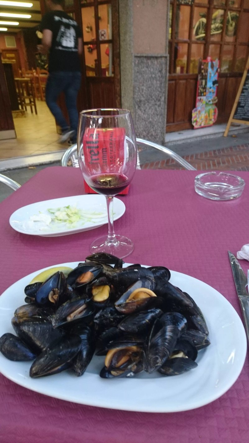 St. Joan La Catedral Del Tapeo