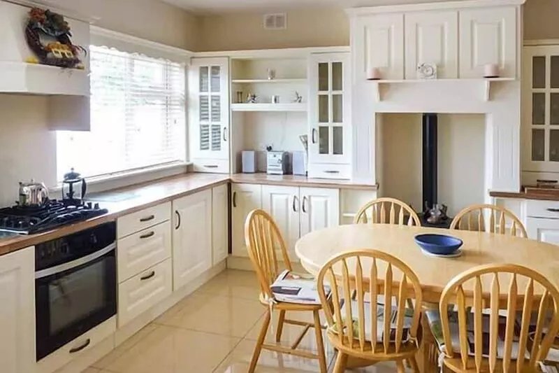 LOVERS' LODGE, pet friendly in Kilkenny, County Kilkenny