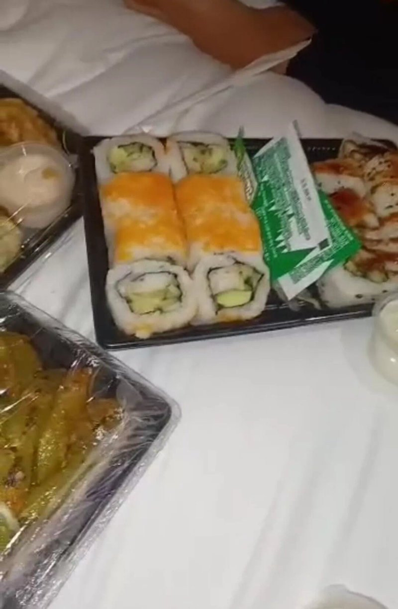Sushi World