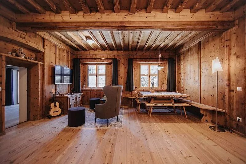 Holiday Home 'Alpin Chalet Samer' with Mountain View, Private Terrace and Wi-Fi