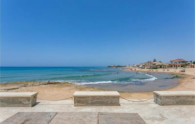 Lovely home in Chiaramonte Gulfi with WiFi