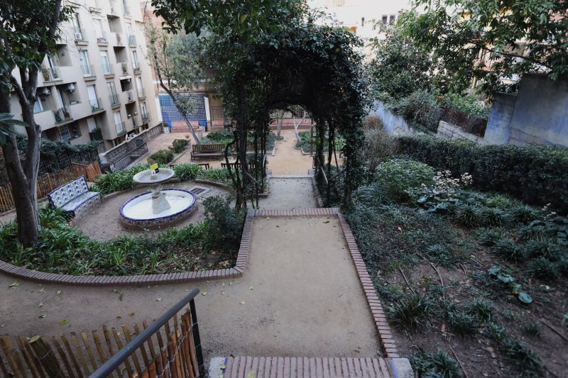 Jardins De Portola