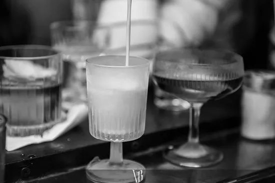 Vintage Bar Fine Drinks