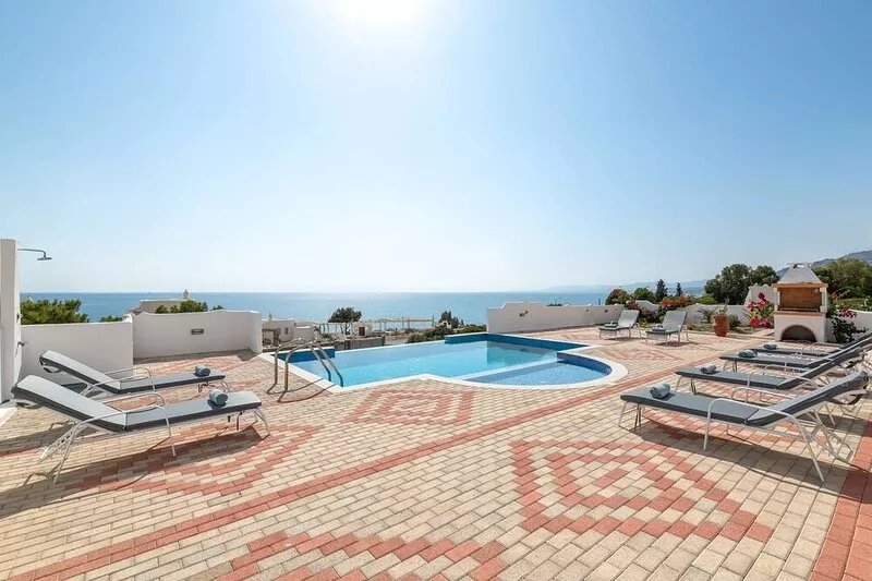 Gorgeous stone built villa for up to 8 people with private pool