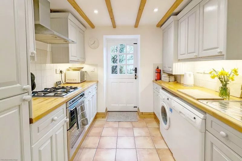 Stable Cottage - sleeps 4 guests  in 2 bedrooms