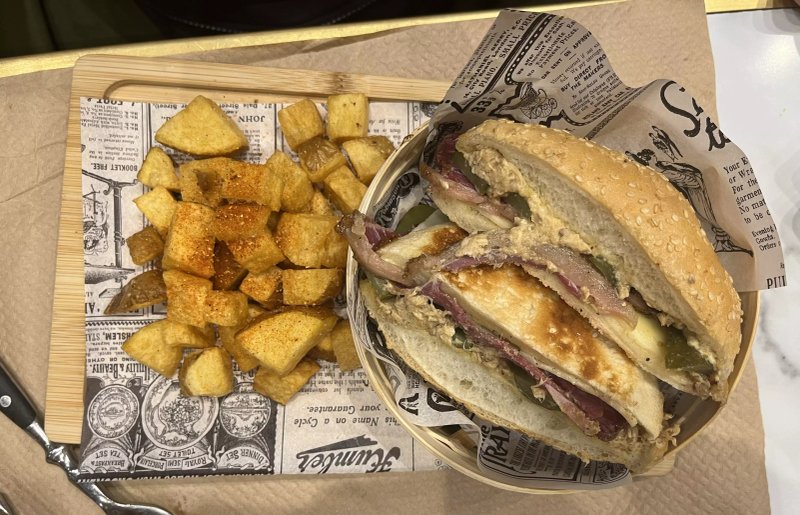 Mardi Gras Cuisine&Music