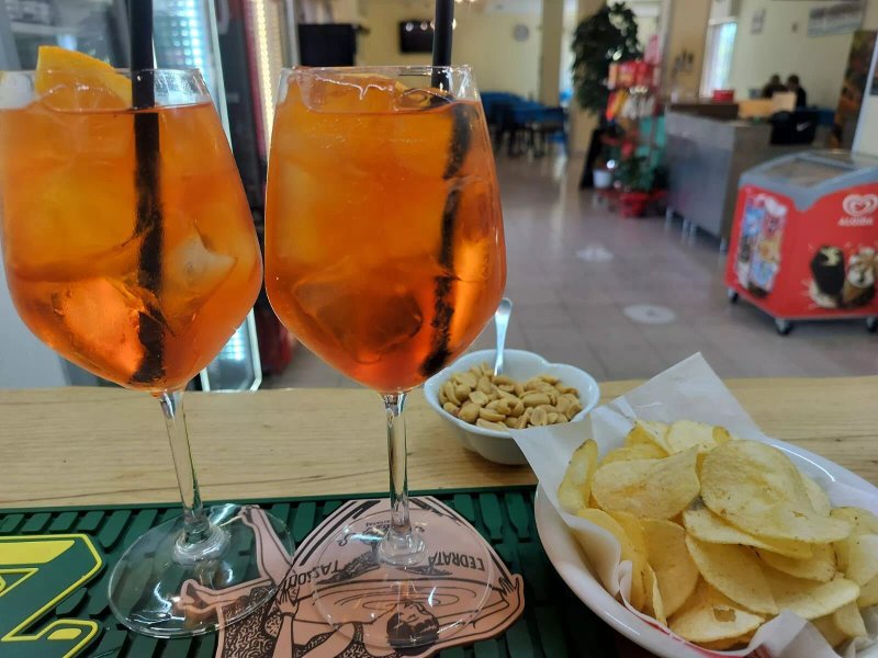 Twig Stop Tavola Calda "la Sosta"