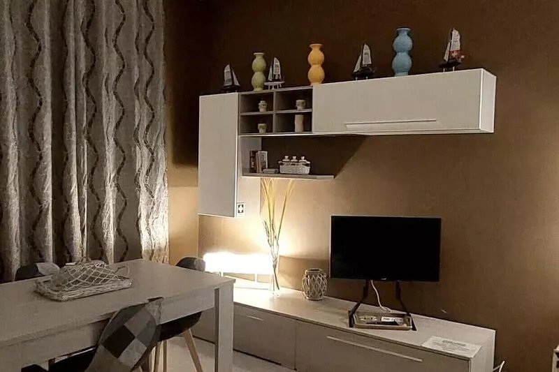 LA MAISON - SHORT RENTAL