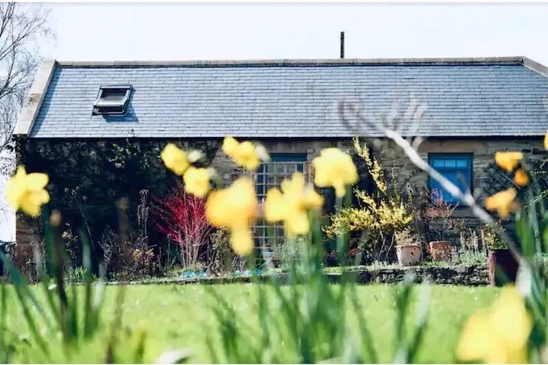 Gardener's Cottage with Stunning Views