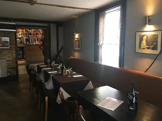 The Grey Lady Music Lounge