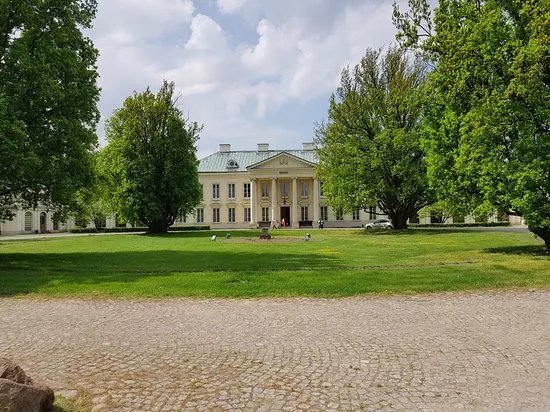 Walewscy Palace in Walewice