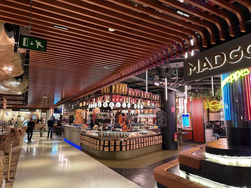 Food Hall Galeria Canalejas