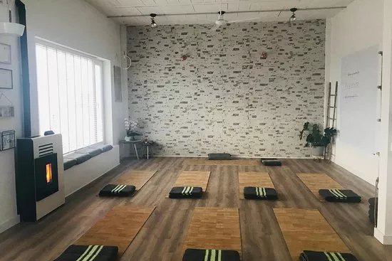 Estudio Yoga Yin Yang Vejer
