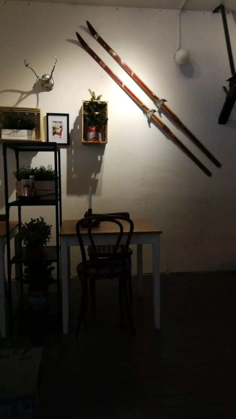 Hevi's Pizza & Bar