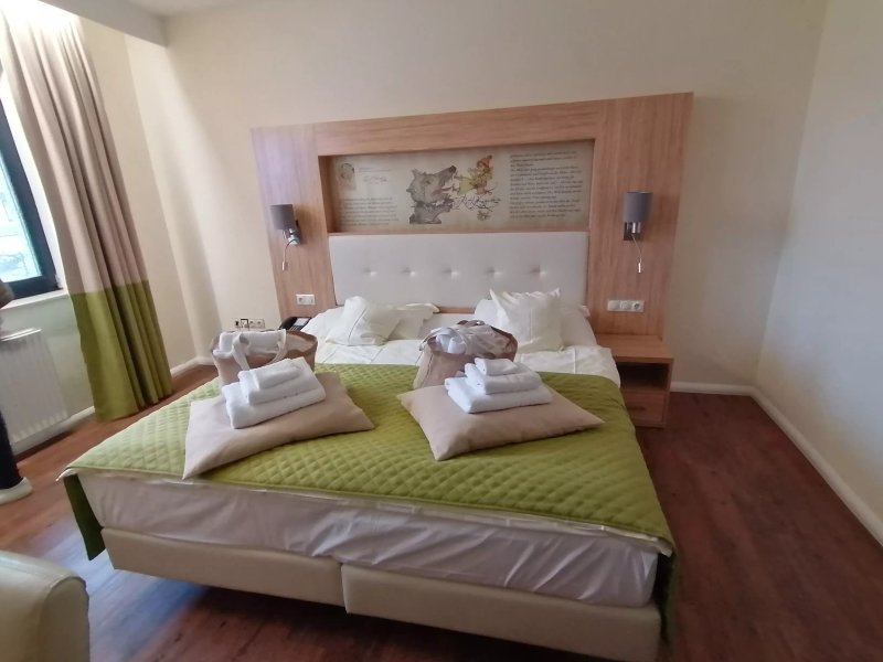 Parkhotel Emstaler Hohe  Genussrestaurant Habichtswald