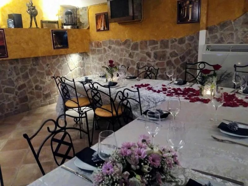 La Dolce Vita de Montbui & La Gruta