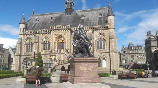 Bright Dundee Tours