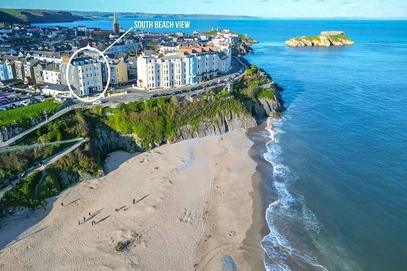 South Beach View - 2 Bedroom Duplex Apartment - Tenby