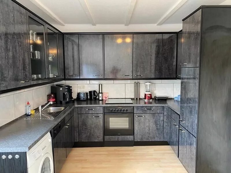 Chic child-friendly apartment with balcony, barbecue PlayStation in Cologne