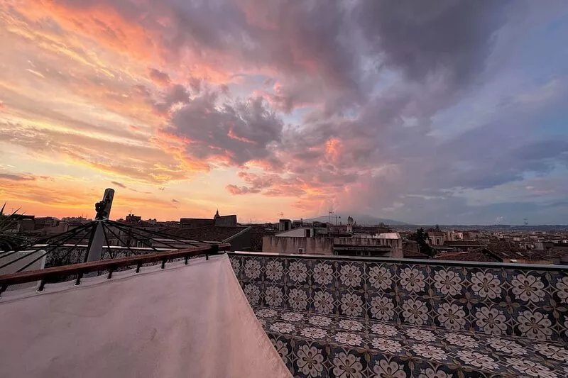 Apartment with terrace in the heart of Catania