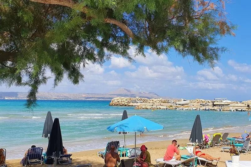 Villa Elaia - just 300 m to the beach