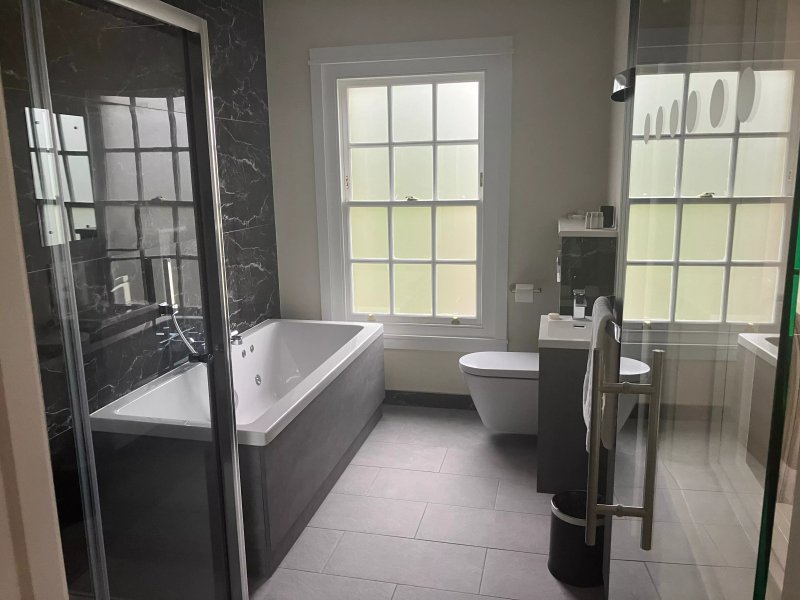 Moulton Lawn House Bed and Breakfast