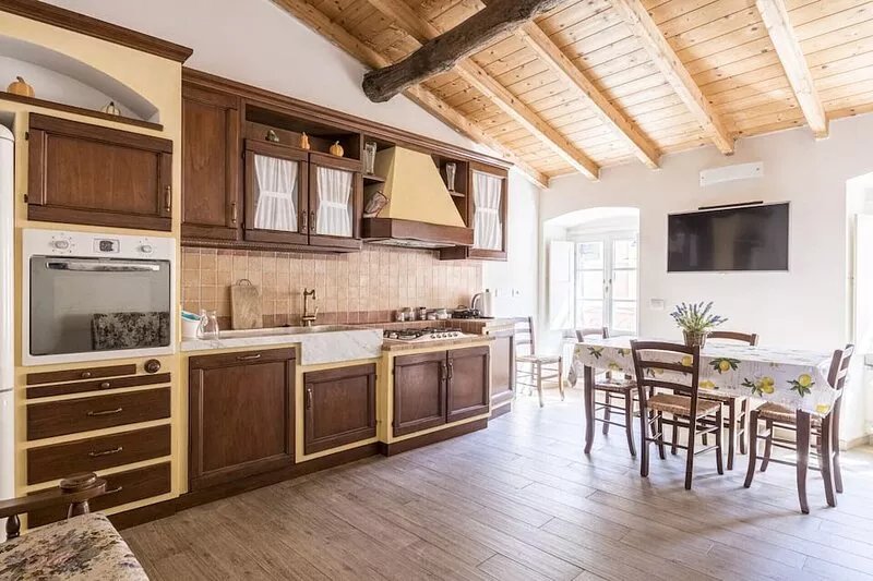 Apartment Le Tre Sirene, in the old town