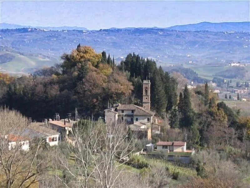 LOVELY APERTMENT CLOSE TO FLORENCE. POOL, WI-FI 24H, WINE TASTING