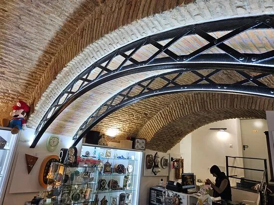 Antique & Vintage Toledo