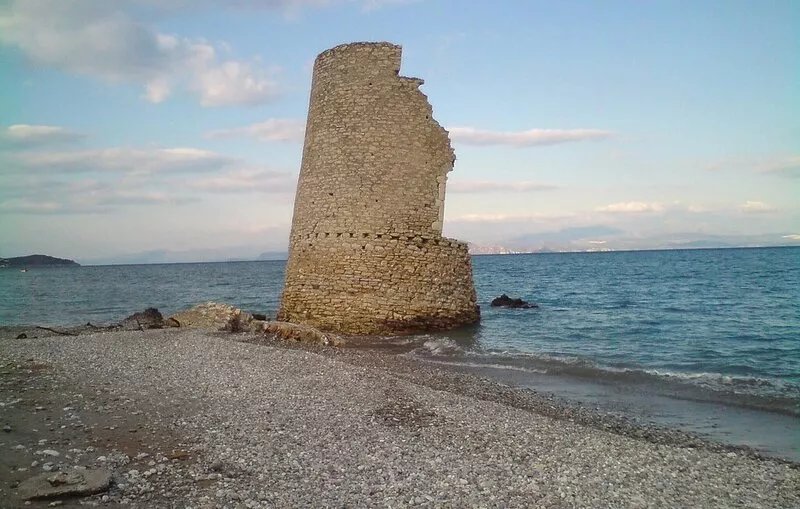 2 bedroom lovely home in Agios Andreas Astros
