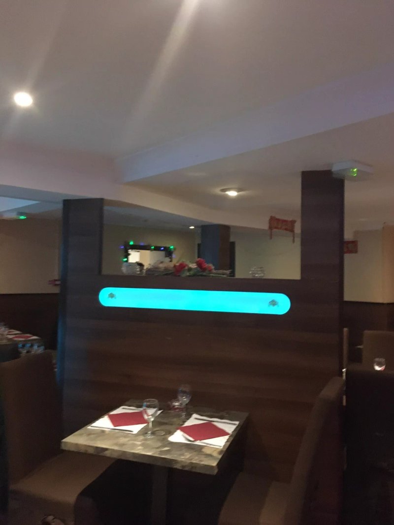 River Palace Chinese & Thai Restaurant and take Away