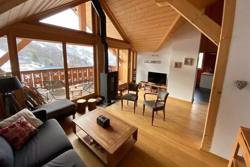 Our selection: appt 8 people, warm, quiet, exceptional view!