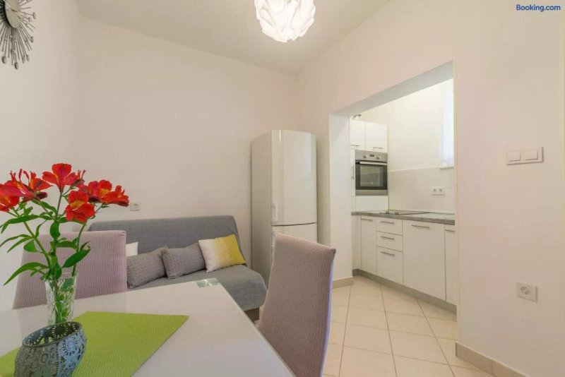 Apartments Tolic