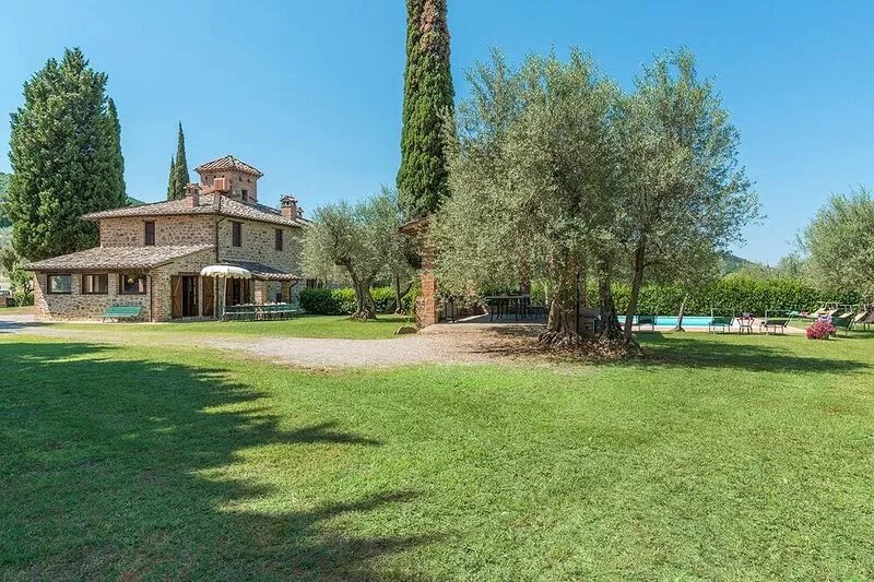 Casa Torrione 14, Emma Villas