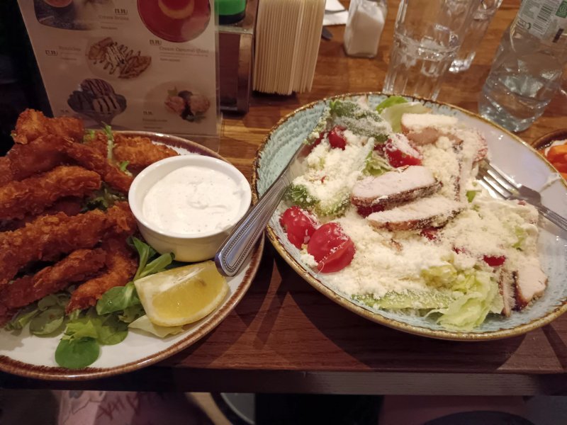 Rodina 2 Bg Restaurant