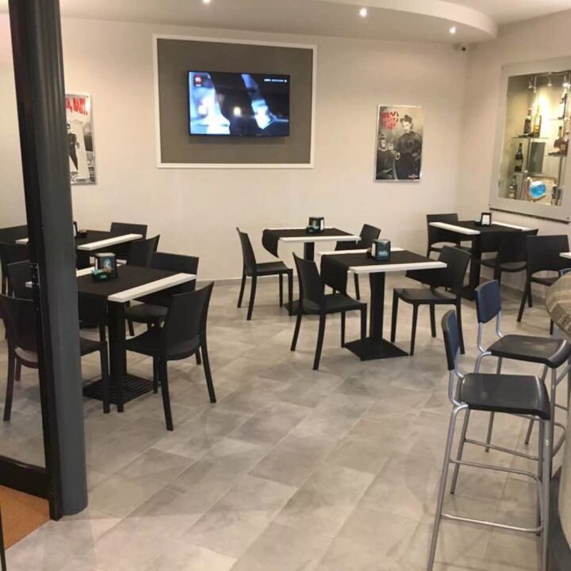 Trendy Cremeria American Bar Pizzeria