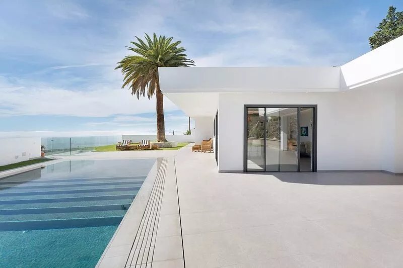 Vacation Villa 'Alba House' with Sea View, Private Pool and Wi-Fi